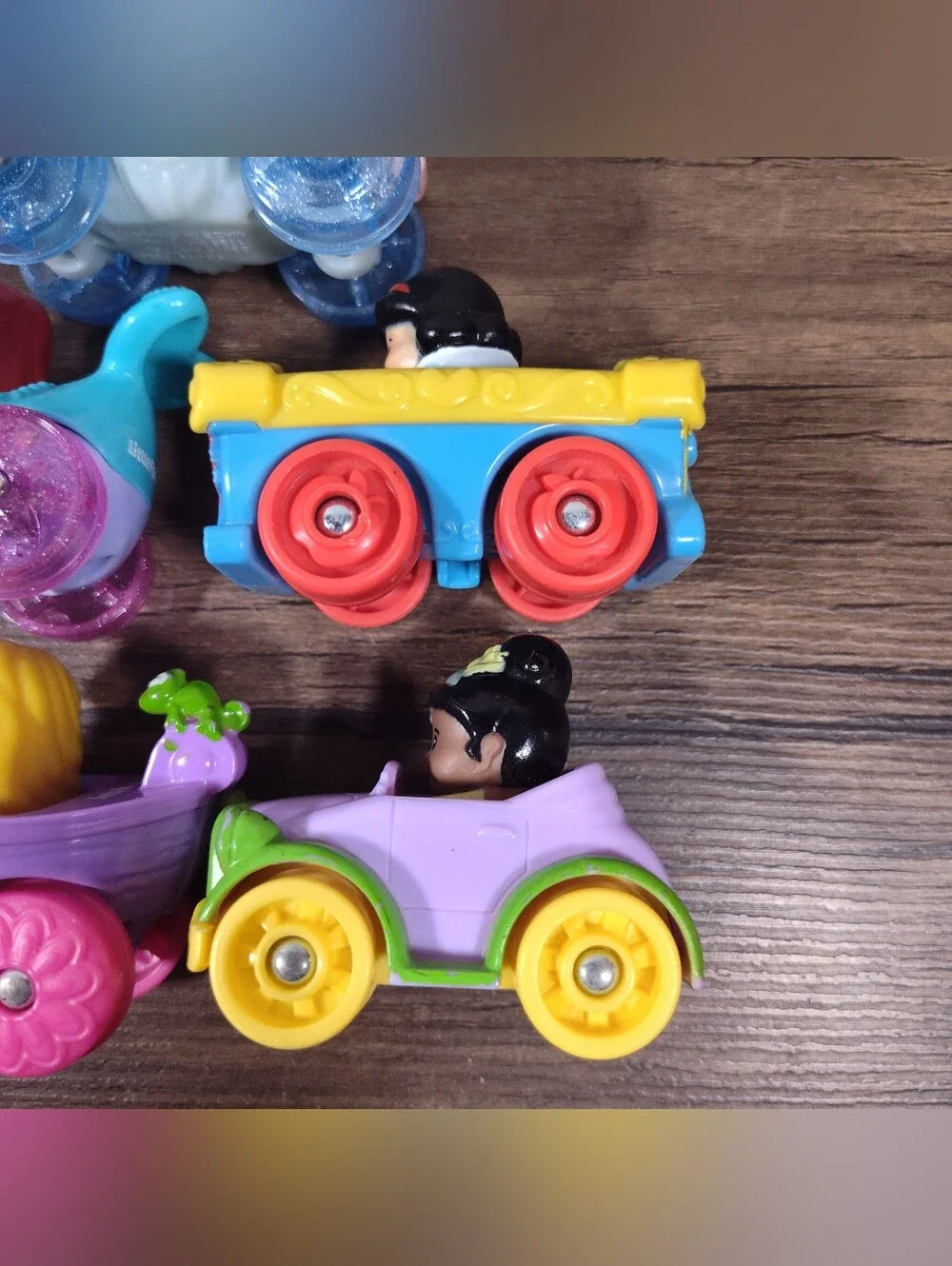 Fisher Price Disney Princess Little People Wheelies Lot Of 5